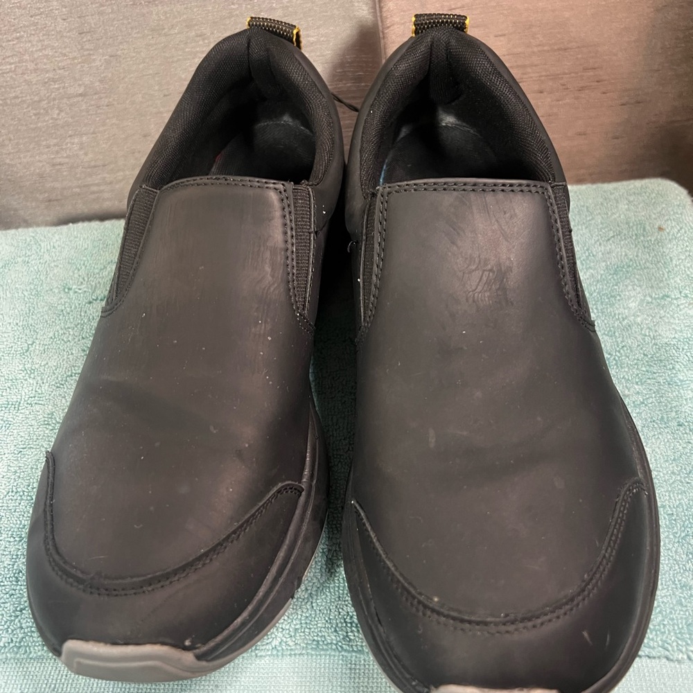 Men’s Gerry Black Slip-On Shoes size 11 new without box